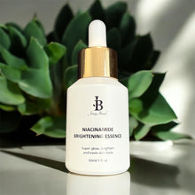 Load image into Gallery viewer, Niacinamide Brightening Essence
