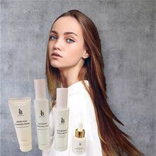 Load image into Gallery viewer, Niacinamide Hydrating Toner
